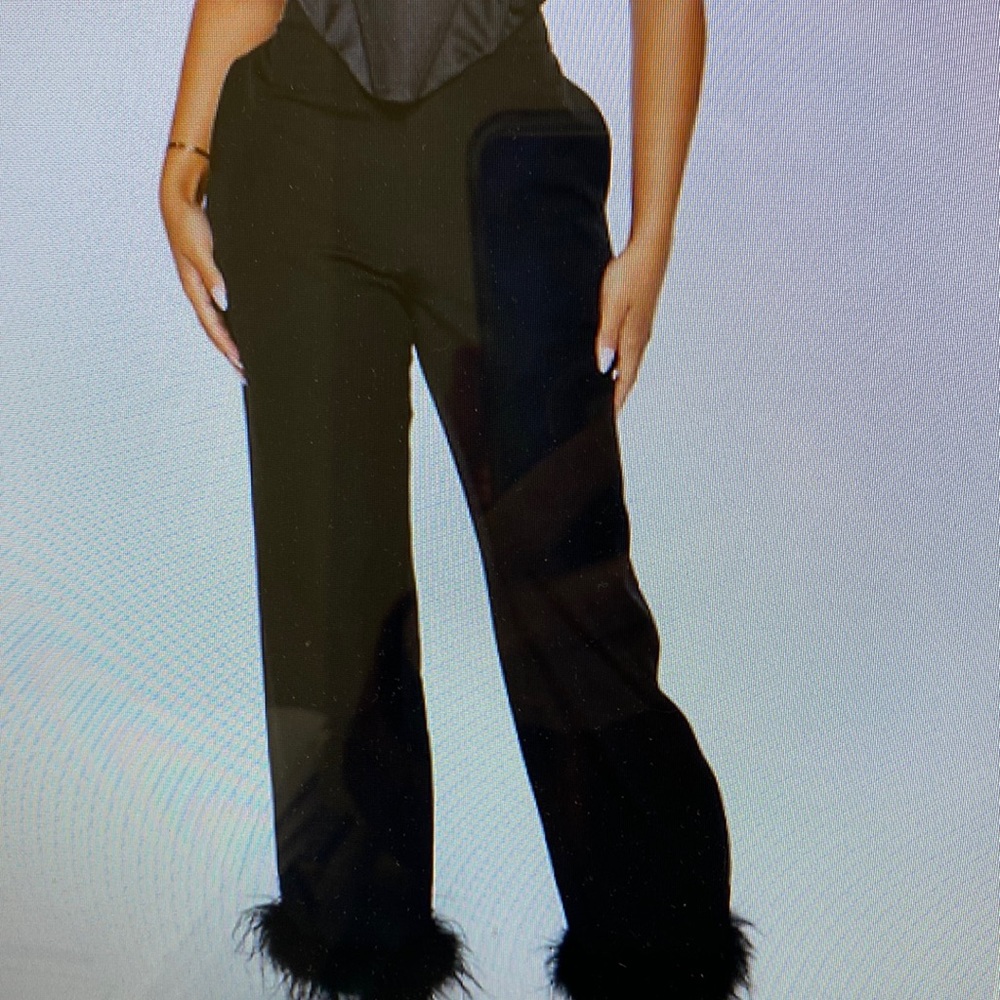 Feather trouser